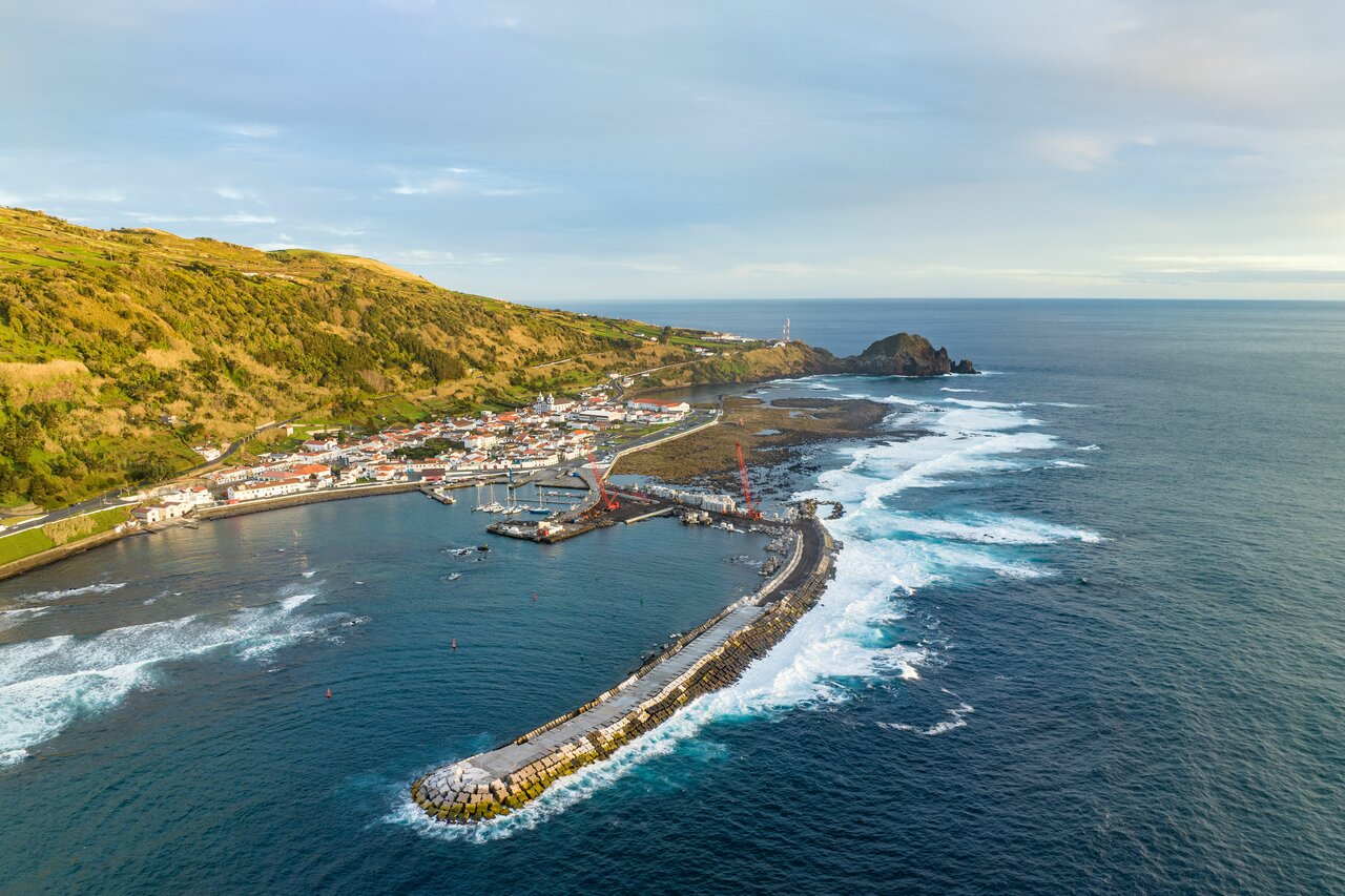 Delfincamp Portugal in Lajes do Pico